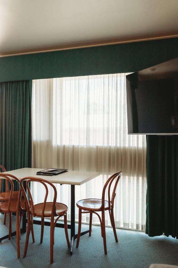 Echuca Nirebo Motel Экстерьер фото