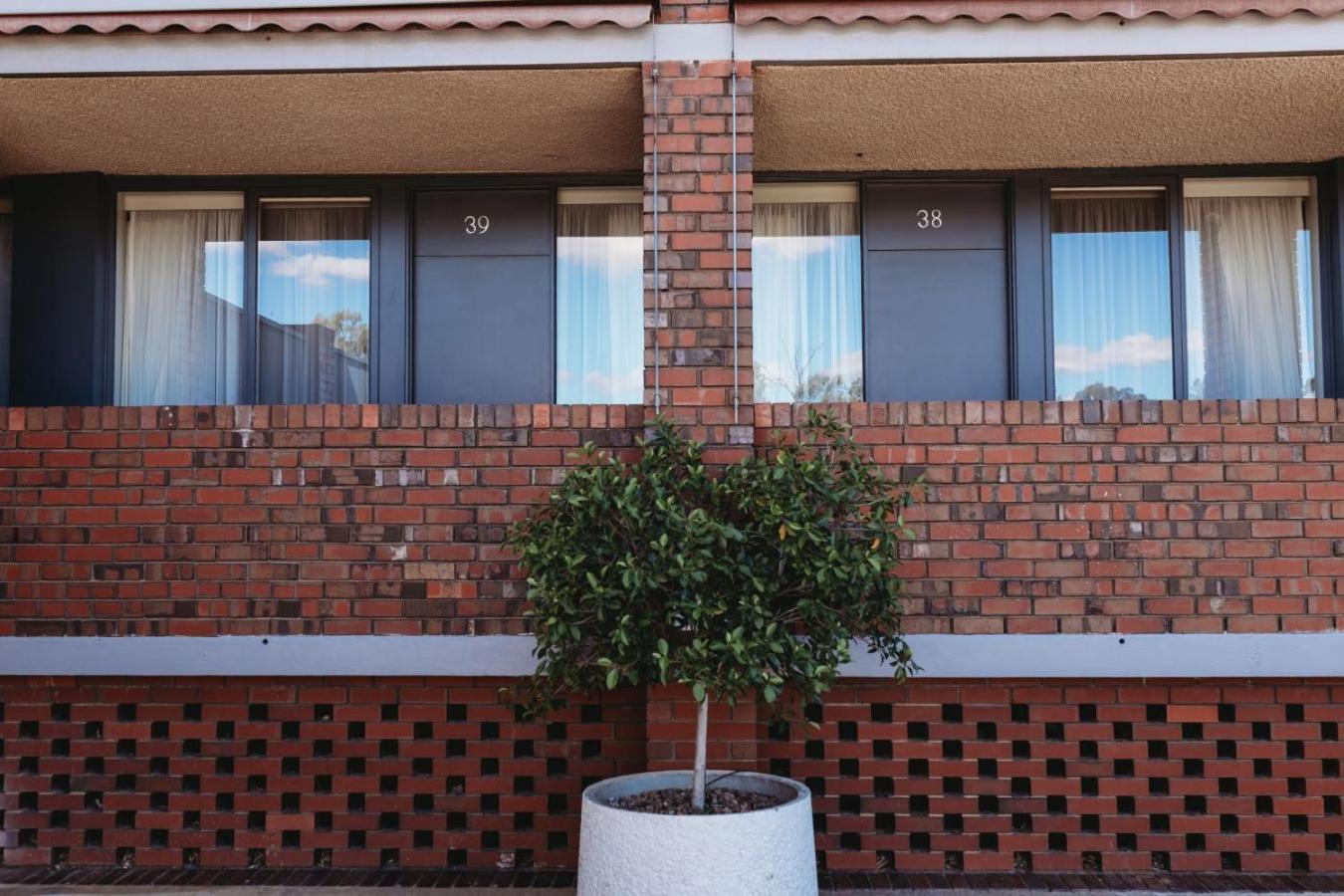 Echuca Nirebo Motel Экстерьер фото