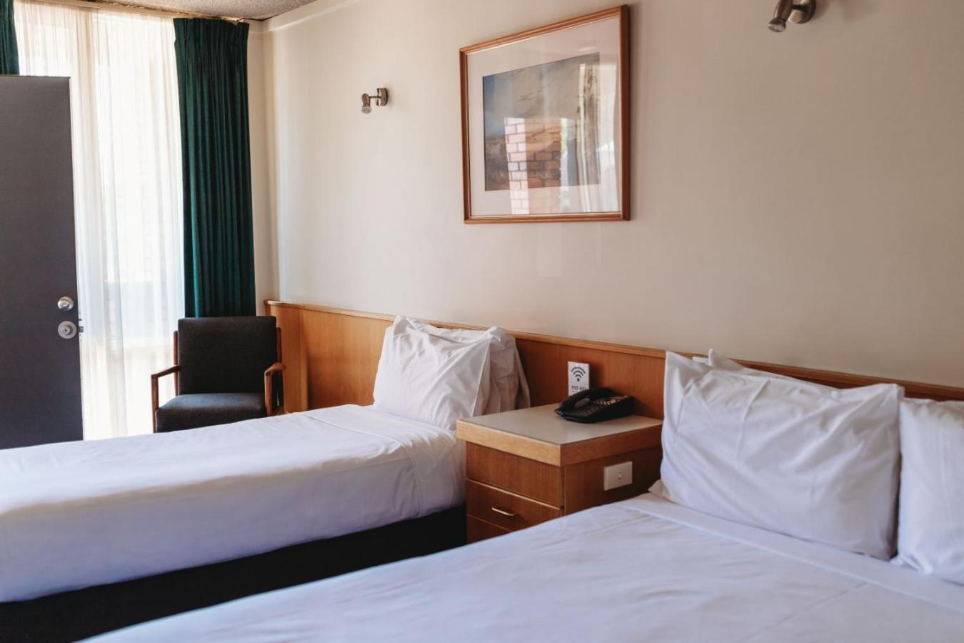 Echuca Nirebo Motel Экстерьер фото
